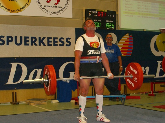 Heikki Malkavaara vetää 182,5kg